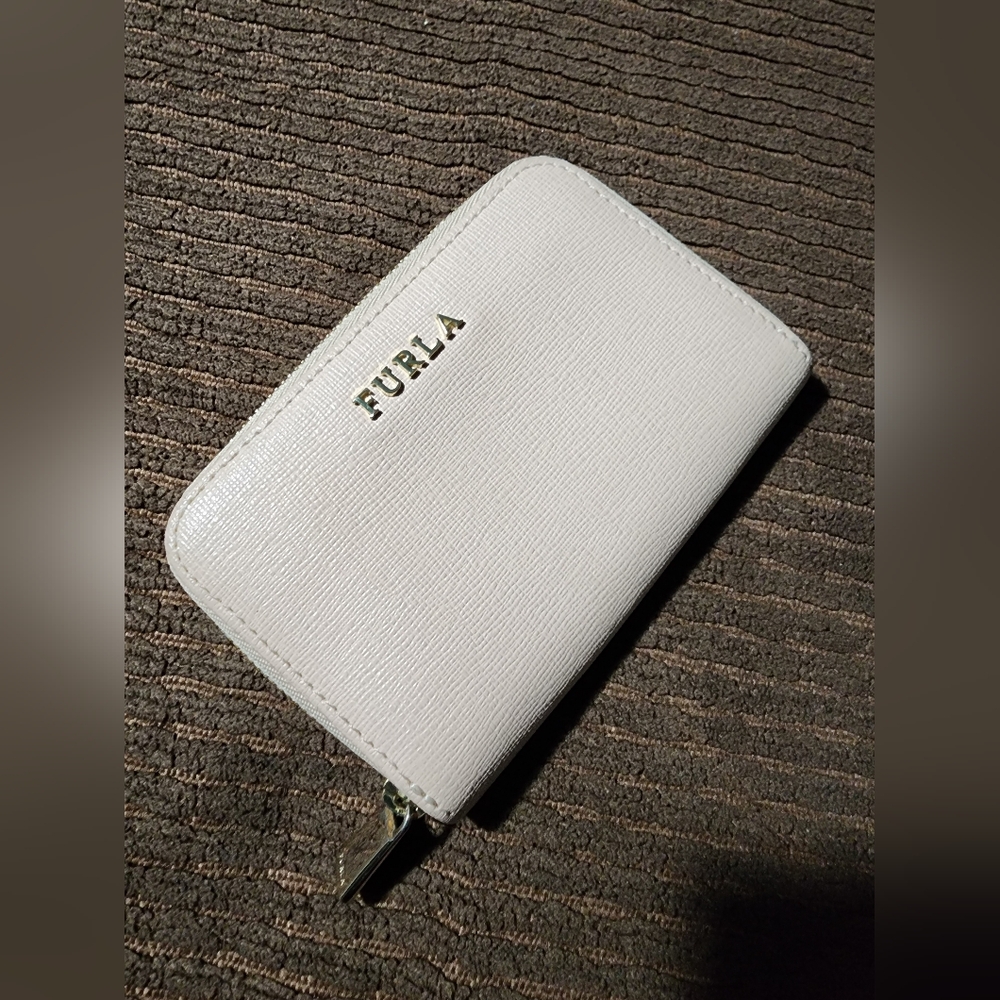 Furla Blush Pink Compact Zippy - Picture 3 of 12